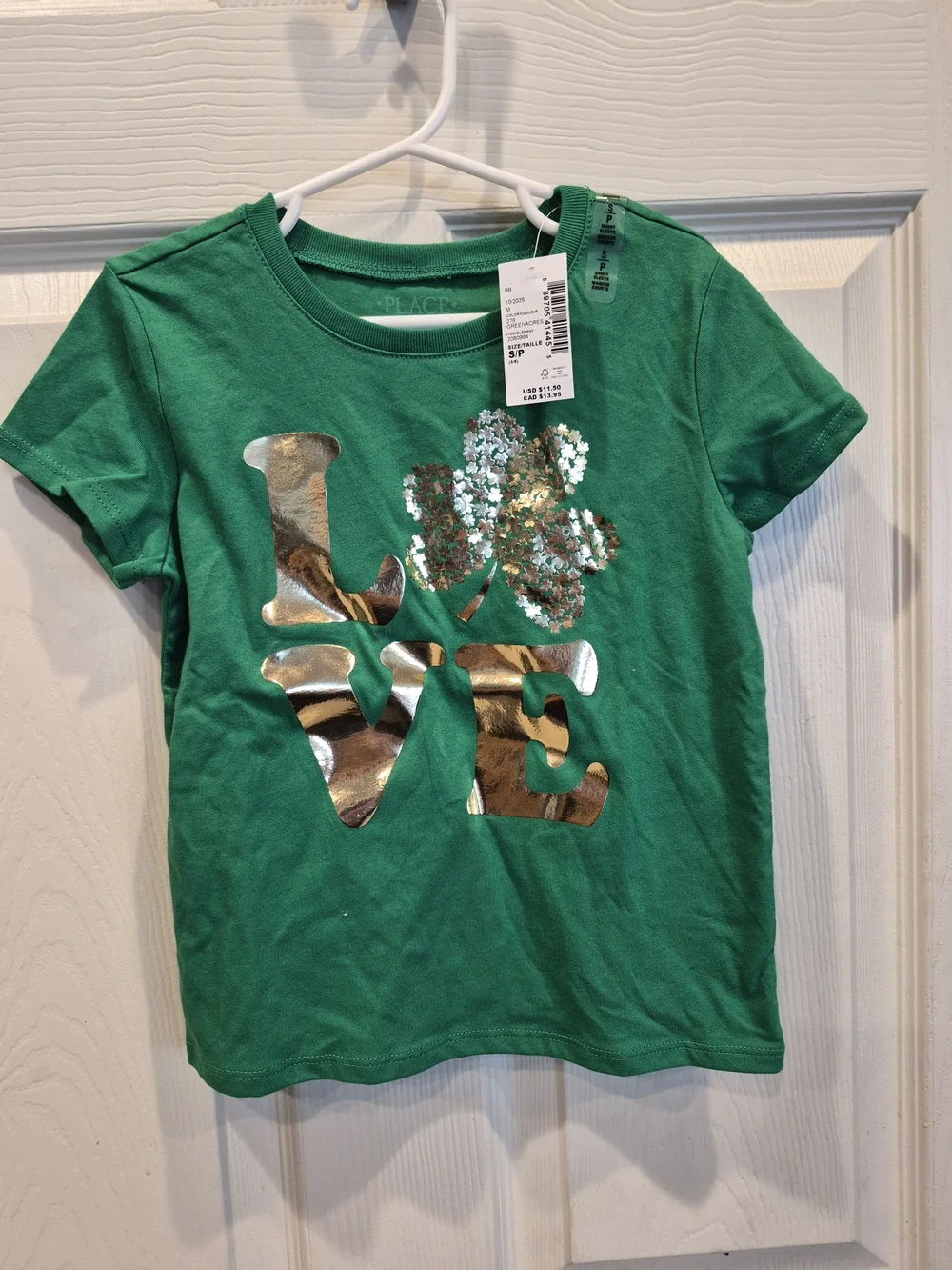 5/25 The Children's Place Green Tee with Gold LOVE and Sequin Shamrock